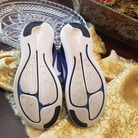 Nike  shoes - Picture 5 of 6